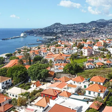 Bartolomeu Explorers Funchal (Madeira)